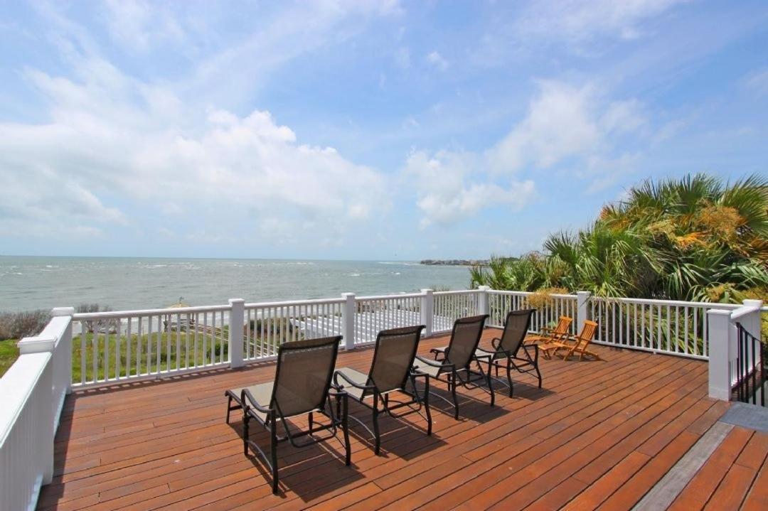 114 Ocean Boulevard By Avantstay Beachfront Putting Green Volleyball Court Infinity Pool Sullivans Island Eksteriør bilde