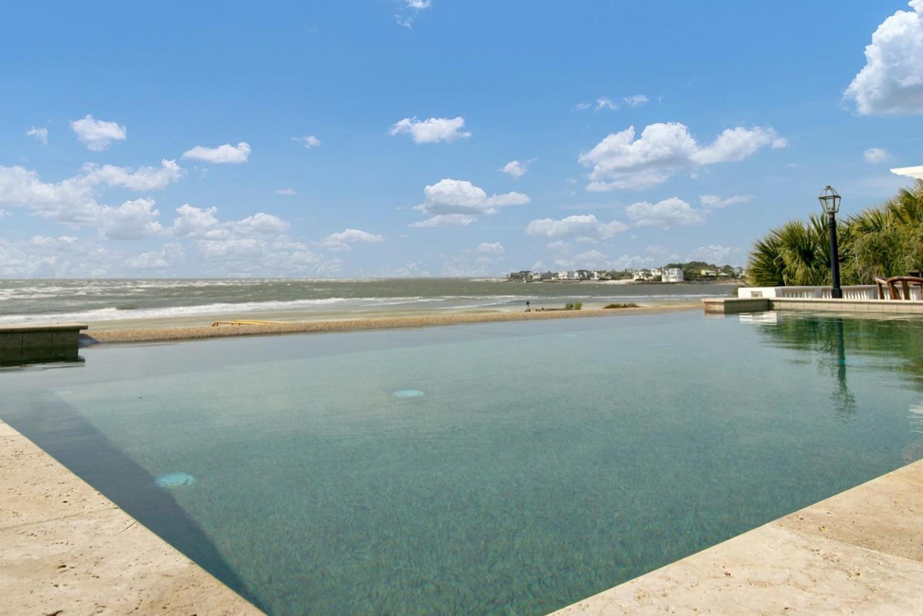 114 Ocean Boulevard By Avantstay Beachfront Putting Green Volleyball Court Infinity Pool Sullivans Island Eksteriør bilde